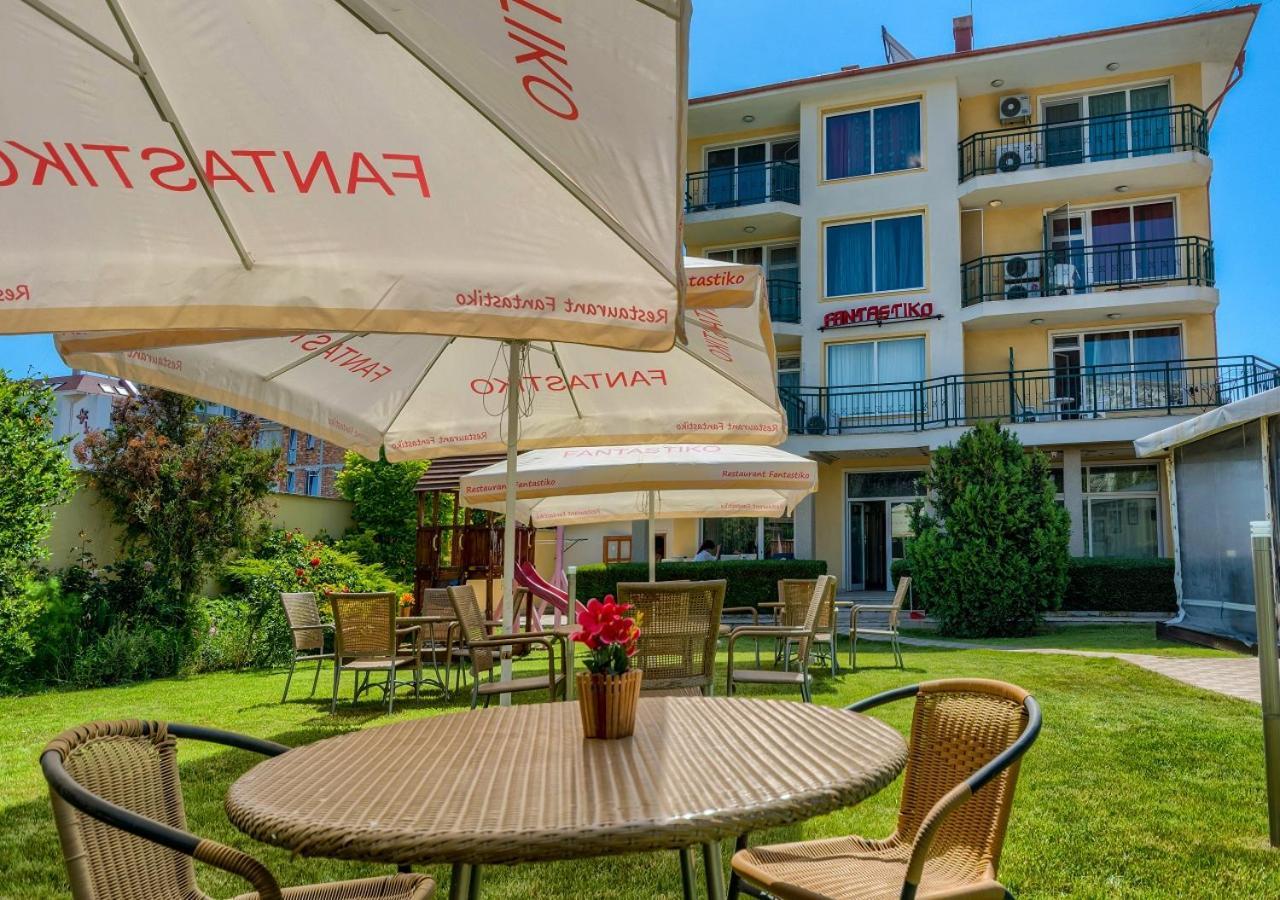 Hotel Fantastiko Ravda Равда Екстер'єр фото